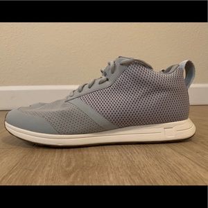 YORK Athletics Mfg. - The Henry Mid